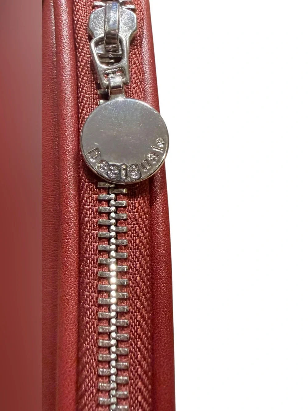 NWT - Desigual Siberia Red Black Expandable Shoulder Crossbody Bag